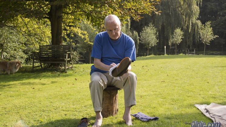 Deepthroat and Cum Swallow with Alexis Crystal