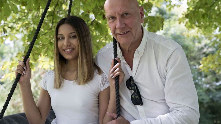 Teen Pussy Licked By Old Man