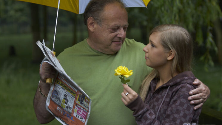 Outdoor Kissing and Loving with Neil and Sheryl