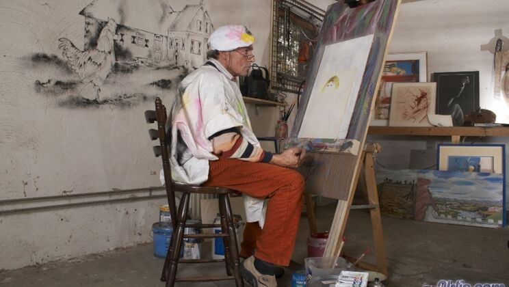 Arturo Teaches Blonde to Swallow Cum