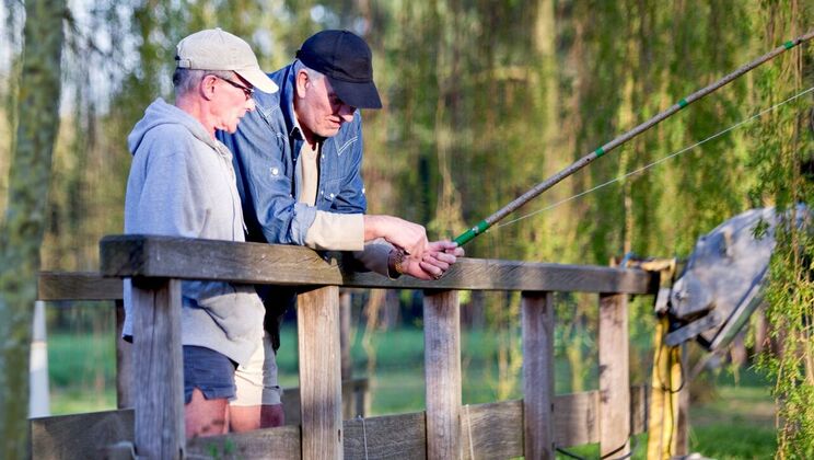 Threesome Fun with Brunette Babe