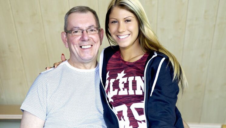 Cum Swallowing Blondes: Aliyah and Bryn's Naughty Office Games