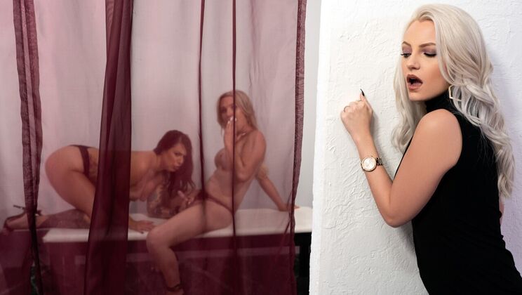 Kayleigh and Tori's Sexy Time is Now