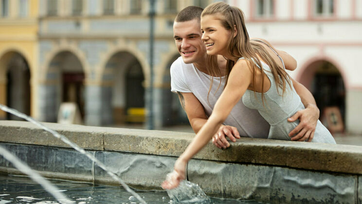 Sarah Kay Gets Creampie Outdoor