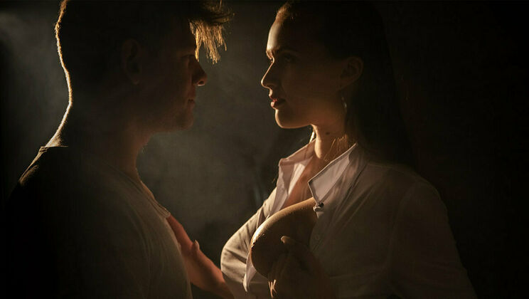 Doggystyle and Creampie with Brunette Stacy Cruz