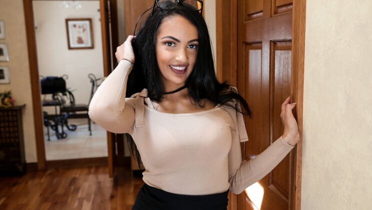 Tattooed Sofi Ryan in Big Tits Sex