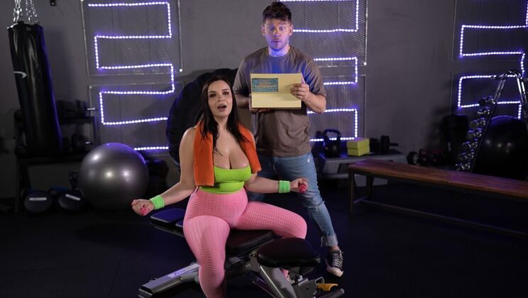 Big Tits Brunette Gets Fucked Under Invisibility Cloak