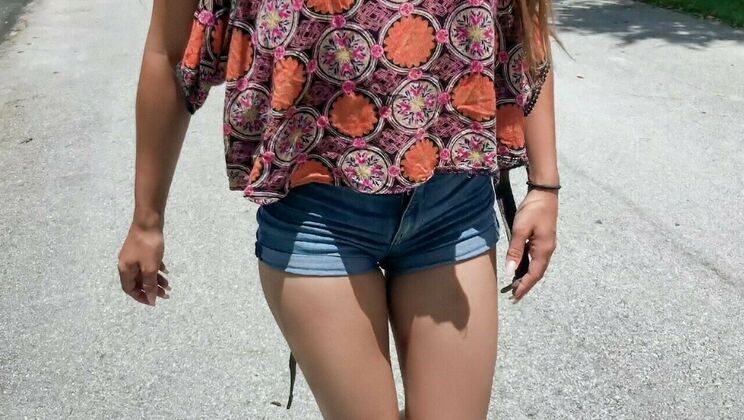 Tyler Steel's Outdoor Blowjob Session