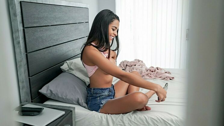 Amateur Friends Turned Lovers