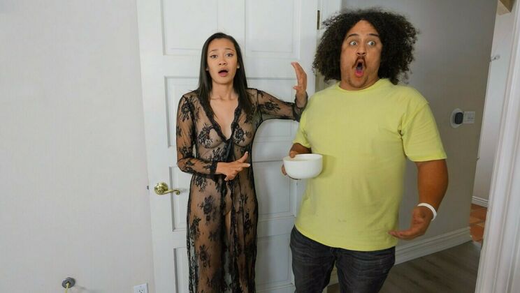 Missionary and Doggystyle with a Horny MILF