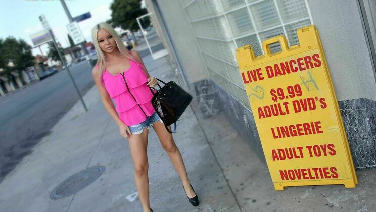 Rachele Richey's Blonde Ambition