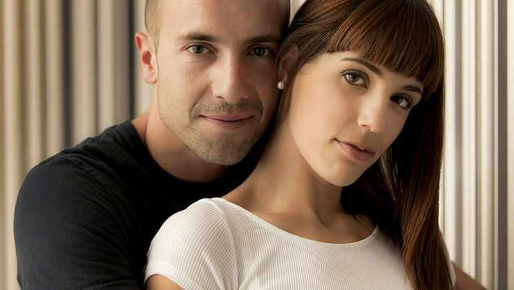 Wet and Wild: Shaved Pussy Licking in the Car