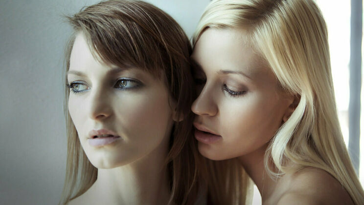 Sexy Lesbians in High Heels - Tracy and Flora's Love For Sale Adventure