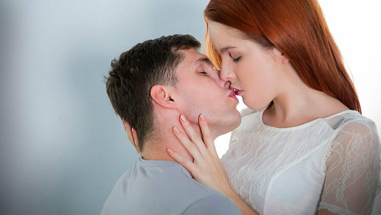 Kristof Cale Fucks Amarna Miller's Pussy