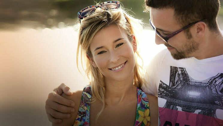 Lola Reve's Striptease Tease on the Coast