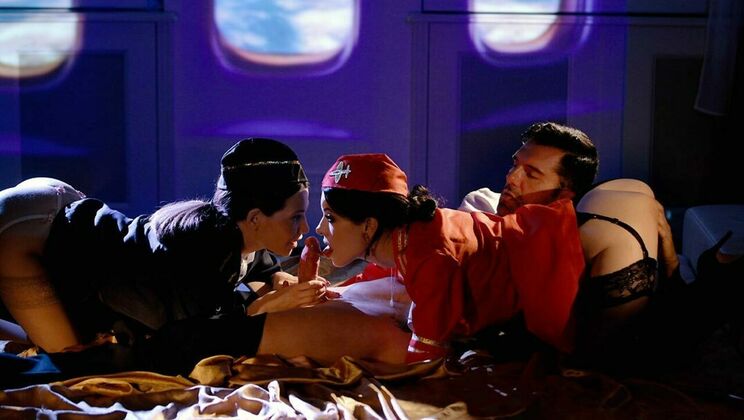 Threesome Temptation: Brunette Edition