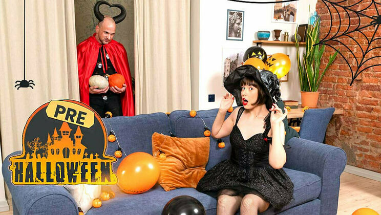 [ClubSweethearts] - Brunette Babe Gets Fucked Doggystyle and Cums - Andrew Marshall - Sandy Cheeks