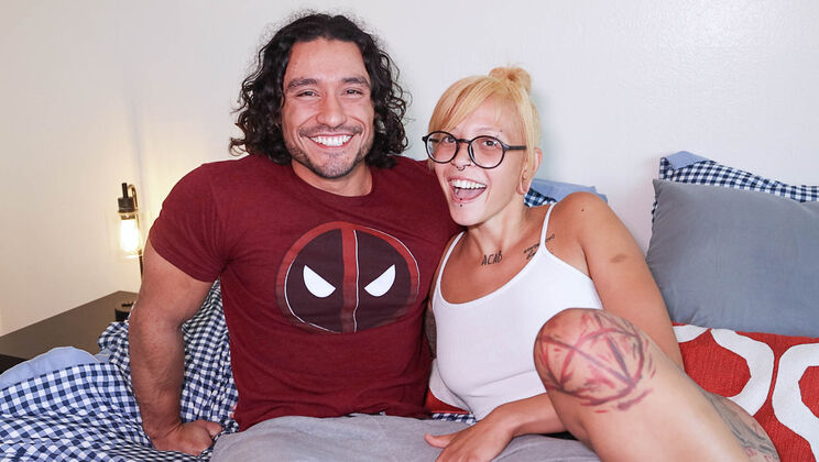 Latina Mai Cox Seduces Leo Woodman for Sex