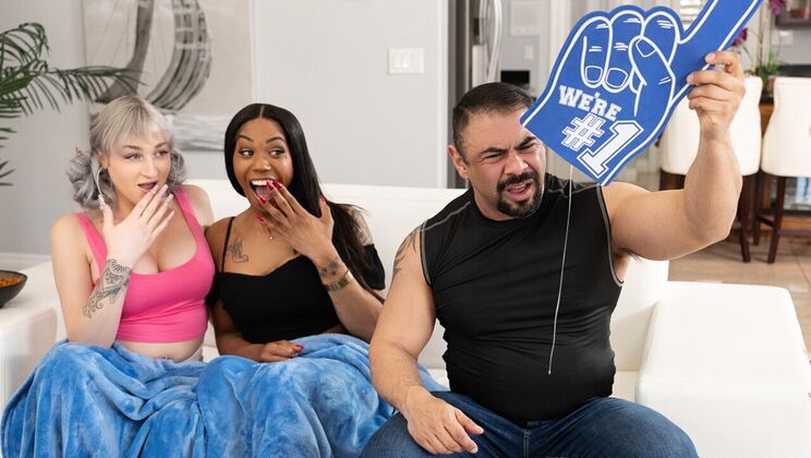 Girlies Get Down and Dirty