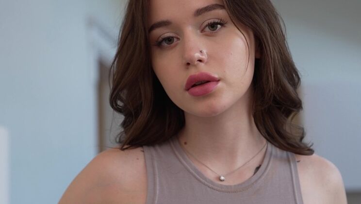 Facial Cumshot after Anal Sex for Young Teen