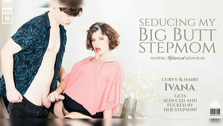 Blowjob from Mature Brunette