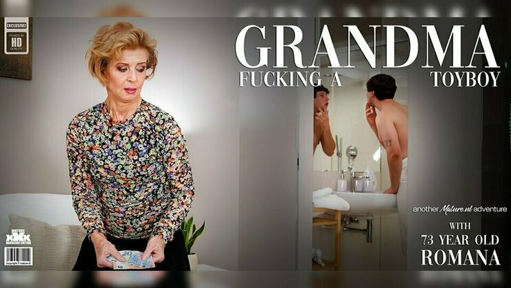Lenny Yankee Gives Granny Romana a Pussy Licking