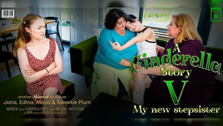 BBW Evil Stepmoms Fuck New Stepdaughter - Teeny Maya Hates It!