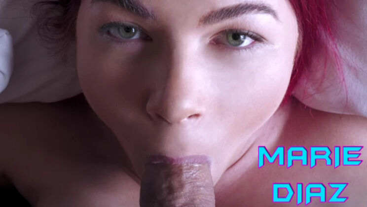 Threesome with Petite Marie Diaz in Hotel