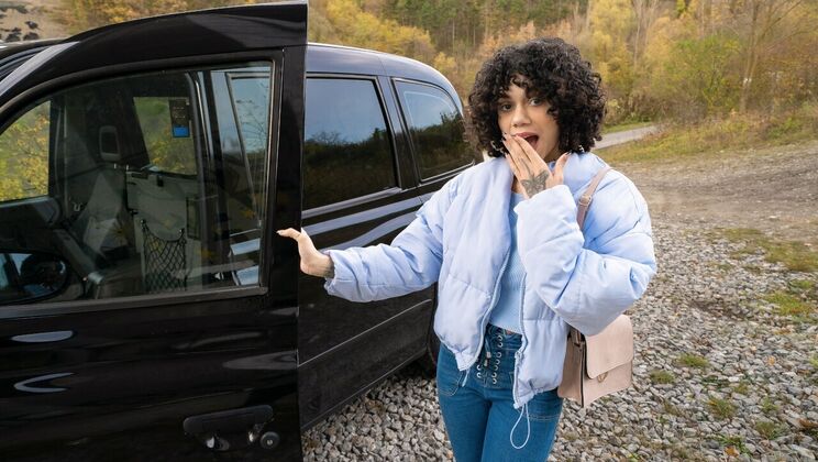 Blowjob for 20 Euros with Hot Latina