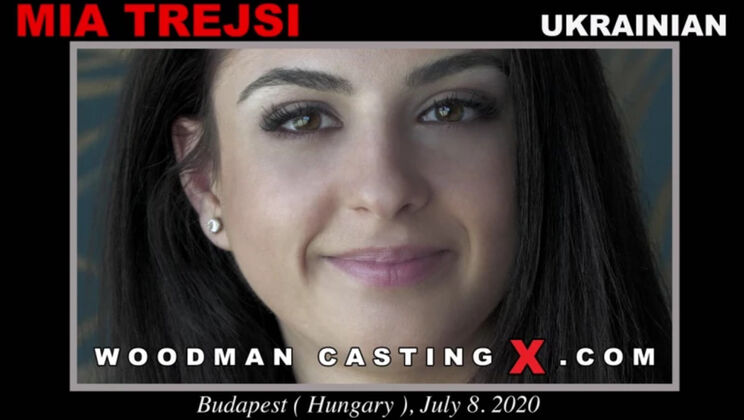 Mia Trejsi's Skinny Body Gets Worked