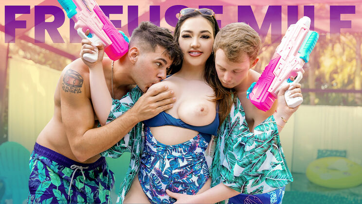 Threesome with a MILF and Two Guys