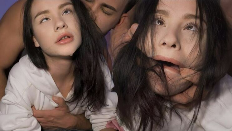 18-Year-Old Matty Breaks Squirting World Record - Hardcore Sex