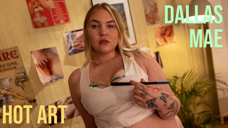 Big Titted Dallas Mae Plays Alone