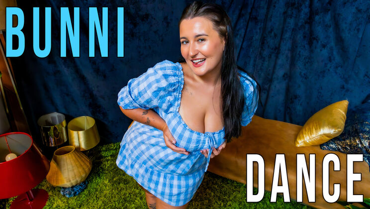 Bunni's Solo Masturbation