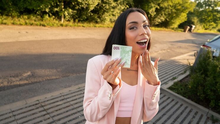 Latina Lover Gets Deepthroat Blowjob