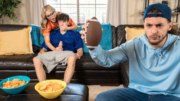 Short Hair Blonde Gets Facial After Begging For Anal - Cumshot