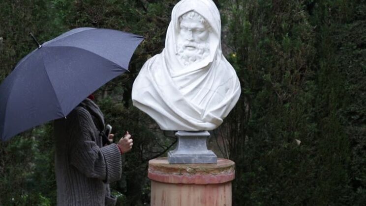 Hairy Twat Julia Roca Gets Park Bang by Miguel