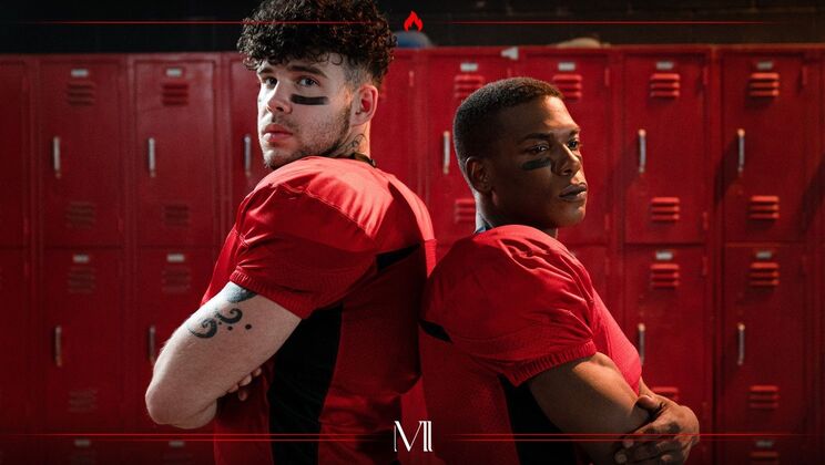 Masturbation Leads to Intense Bareback Fucking