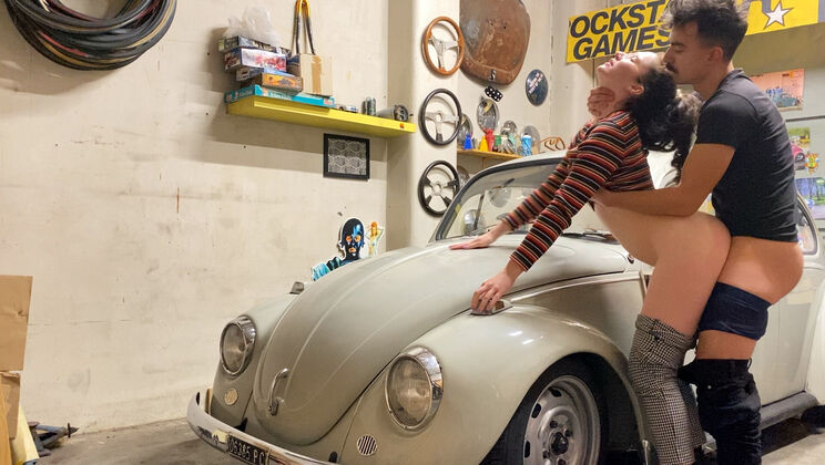 Love Bug POV: Josie Gives Karmann a Handjob and Blowjob