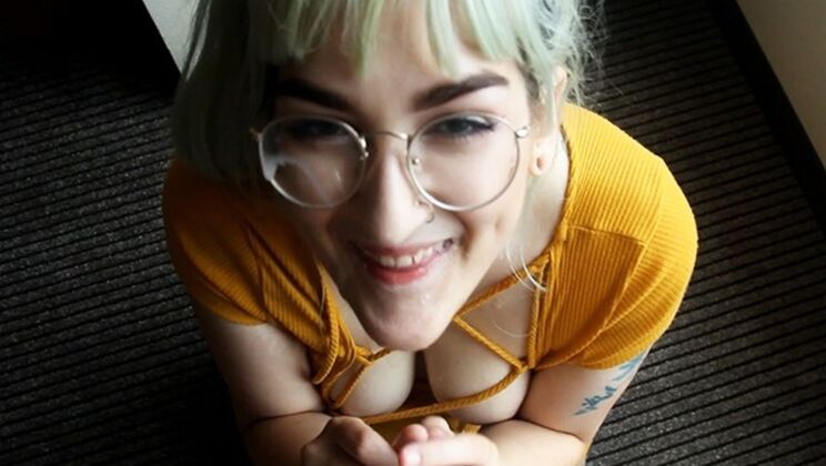 Blonde With Long Hair And Tattoos Gives Daddy A Foot Job