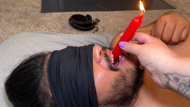 Toni Strokes Slice in Bedroom POV