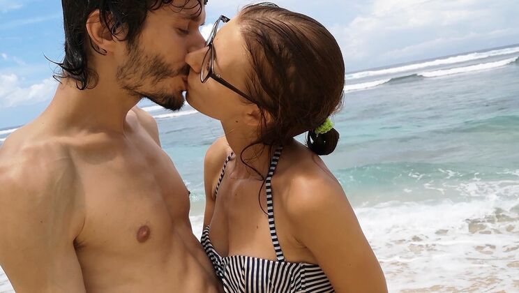 Bali Vlog: Josh & Evie POV Anal & Blowjob